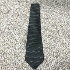 Van Heusen tie